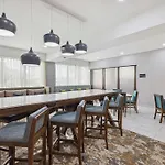 Hampton Inn - Houston/Brookhollow 