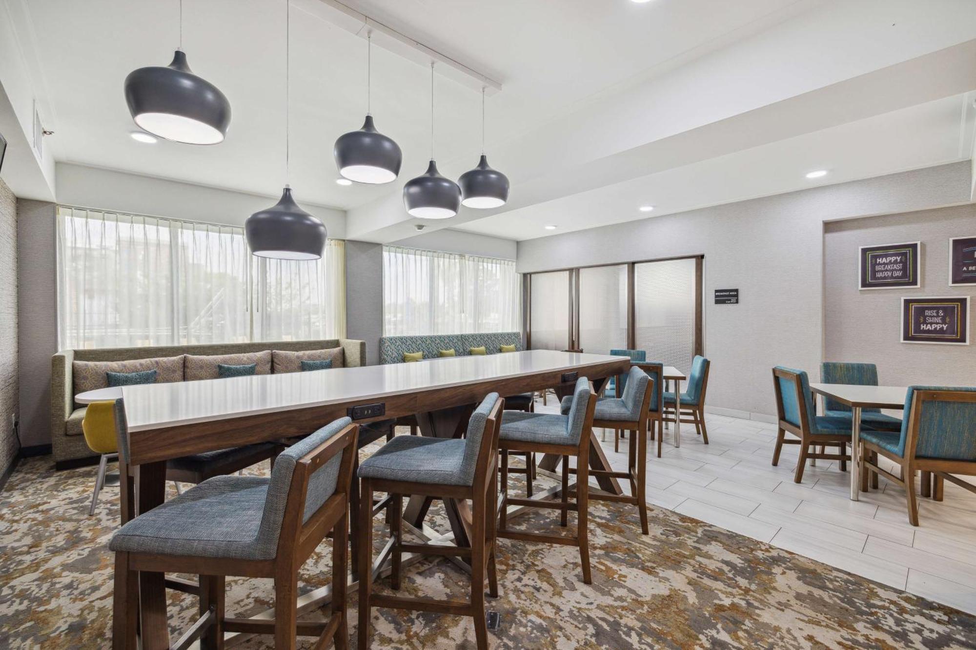 Hampton - Houston/brookhollow Hotel Houston