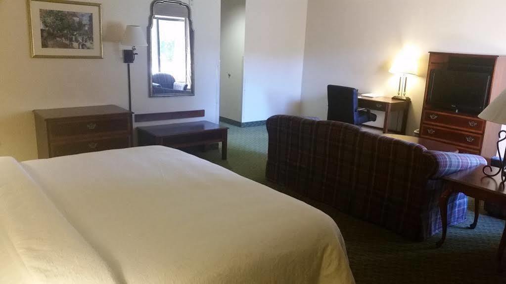 Hotel Hampton - Houston/brookhollow 3*